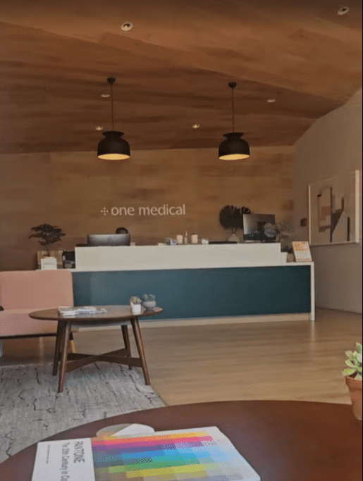 깔끔한 One medical 대기실